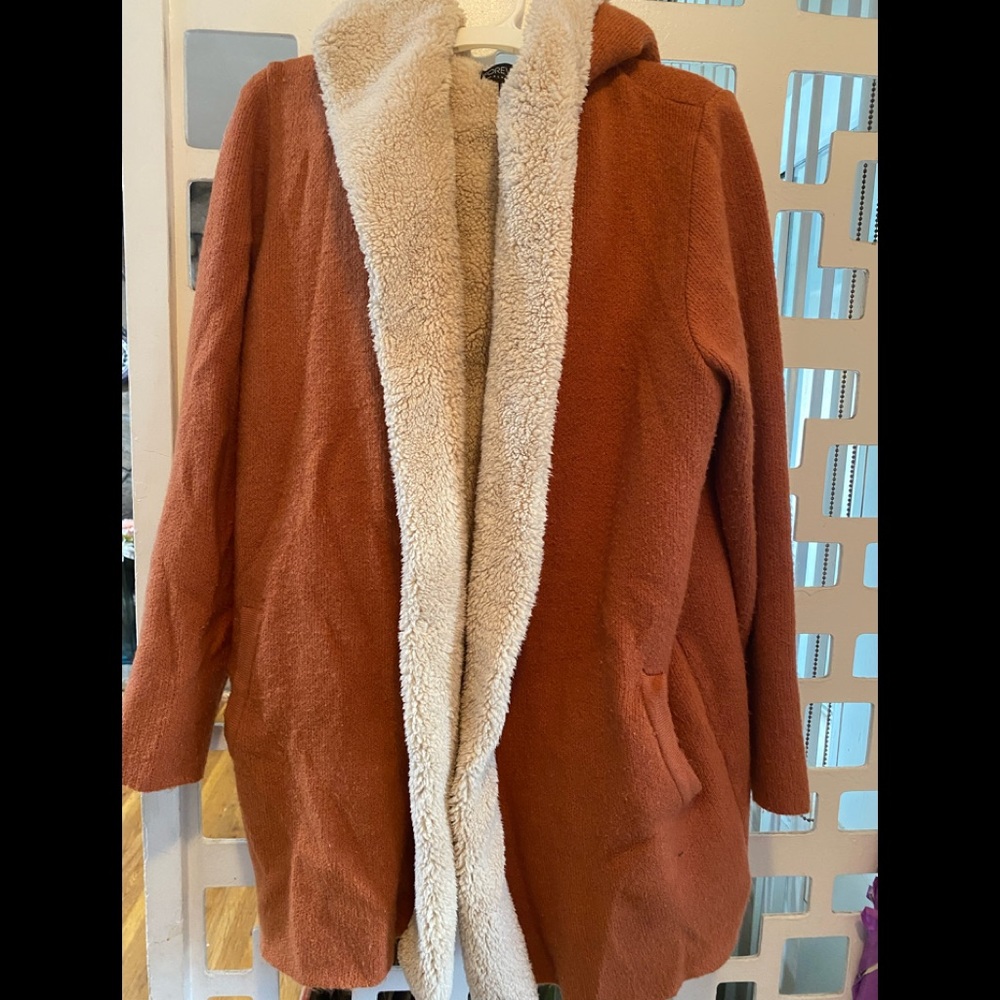 Cardigan sweater with fur inside
